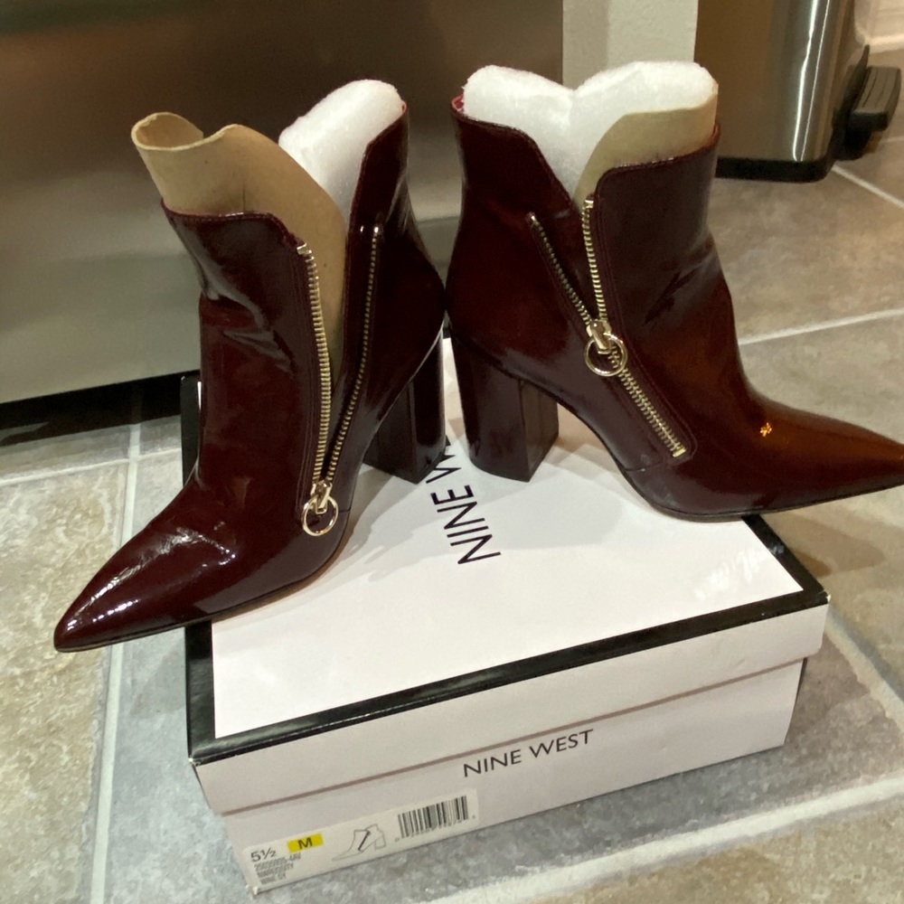 Nine West Booties in wine, size 5.5